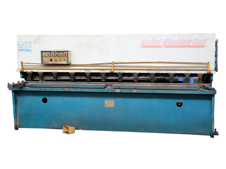 Shearing machine